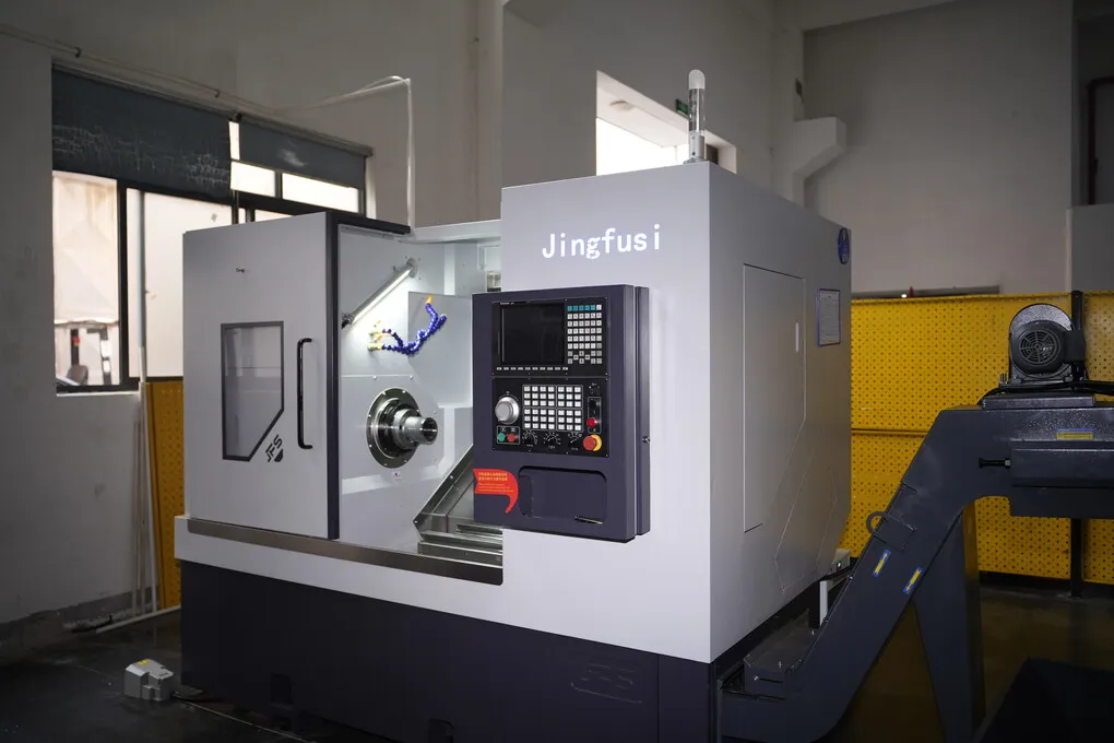 4 axis CNC machining factory in China