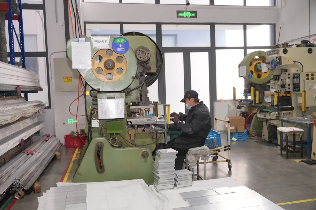 Custom forging metal parts factory in China