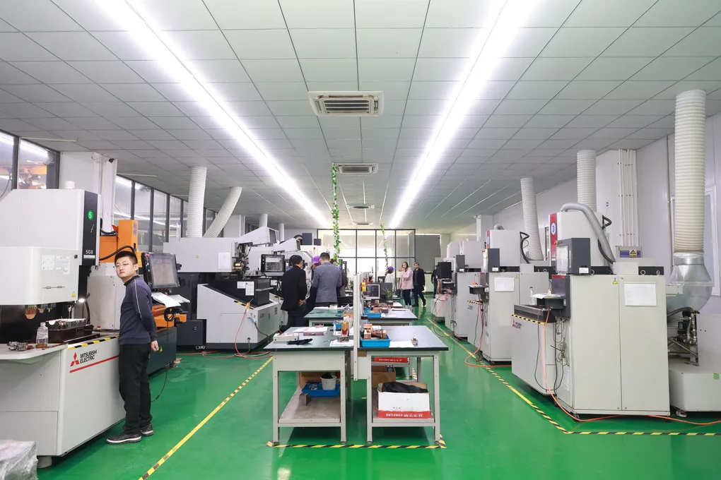 Custom injection molding factory in China